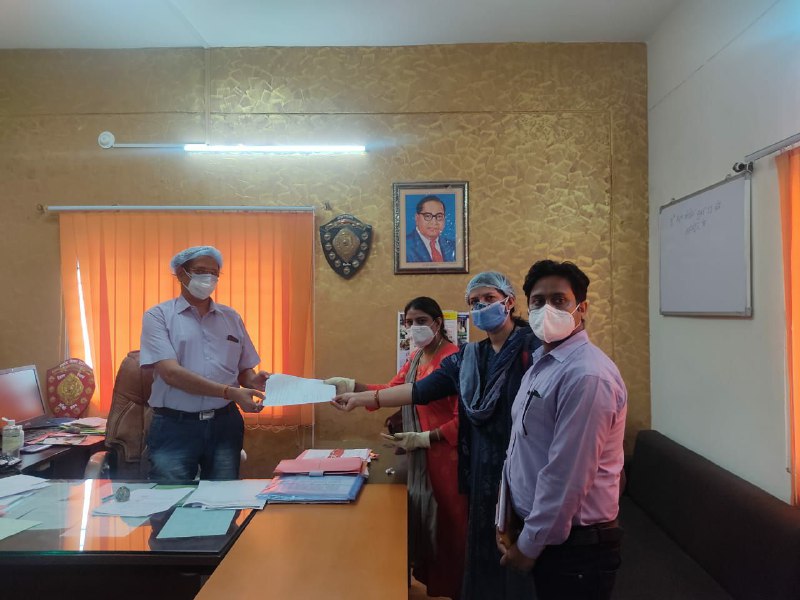 संविदा स्वास्थ्य कर्मचारी की हड़ताल से स्वास्थ्य सेवाओं पर असर, कर्मचारियों ने जिलेभर में दिया ज्ञापन