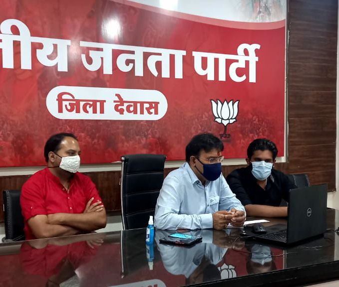 भाजपा अल्पसंख्यक मोर्चा समाजजन को वैक्सीनेशन हेतु प्रेरित करे-राजीव खण्डेलवाल