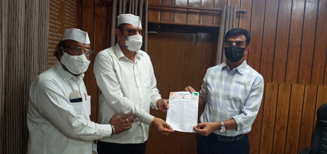 शहर एवं जिला सेवादल ने दिया बिजली बिल माफी को लेकर कलेक्टर श्री शुक्ला को ज्ञापन