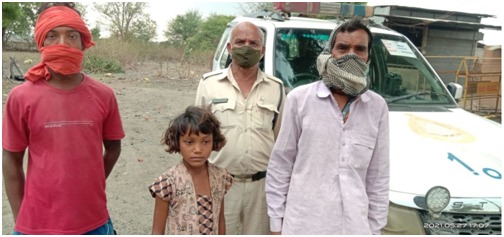 देवास मे घर की राह भटकी 09 वर्ष की मासूम बालिका और उसकी मददगार बनी डायल 100