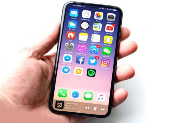 सोशल मीडिया के माध्यम से टीम हेलो ! देवास कोरोना पीड़ितों की कर रही मदद