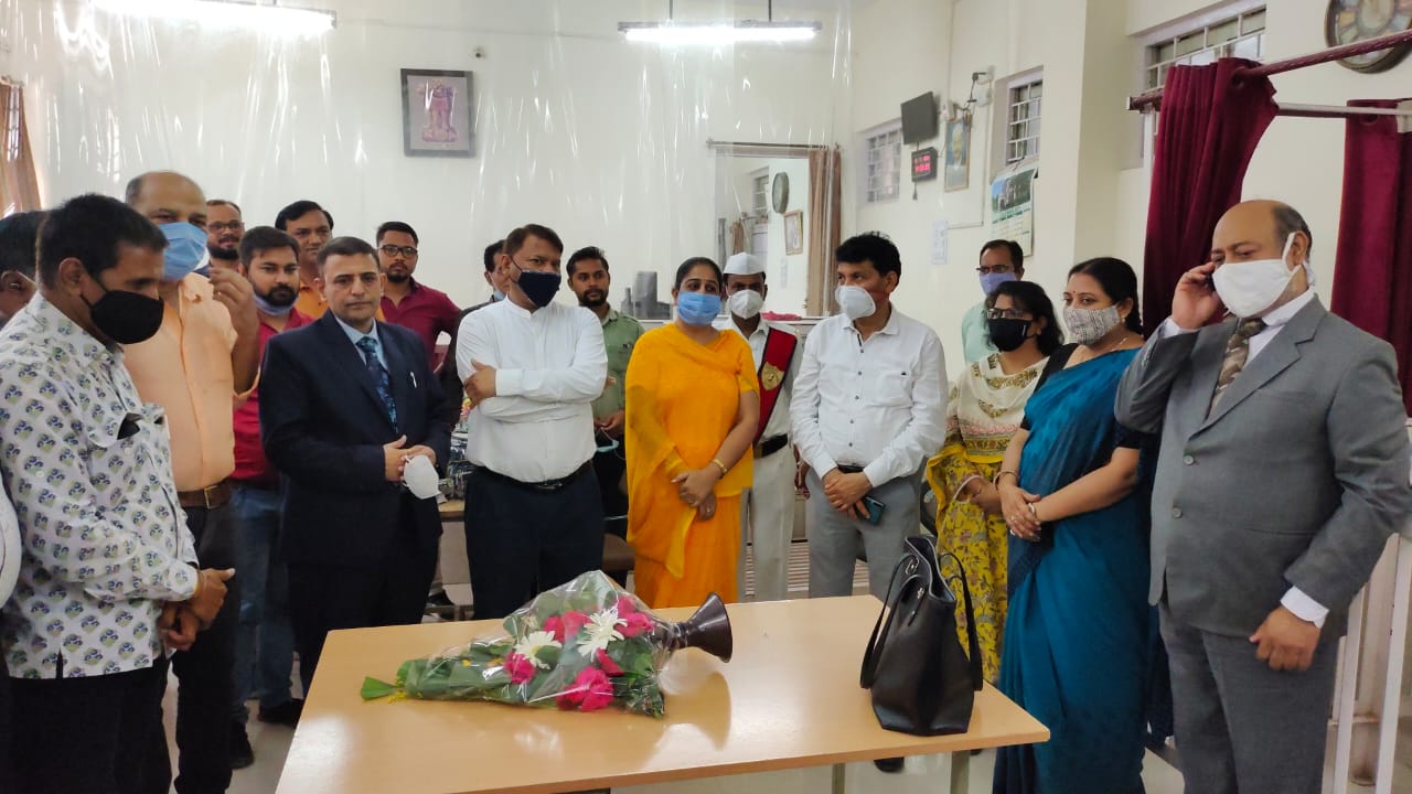 देवास जिले में नेशनल लोक अदालत में राजीनामा से हुआ प्रकरणों का निराकरण ———– नेशनल लोक अदालत में 1अरब 08 करोड़ 47 लाख 14 हजार 984 रुपये  राशि के 883 लंबित प्रकरण एवं 2 करोड़ 39 हजार 608 रुपये राशि के 7960 प्री-लीटिगेशन प्रकरण