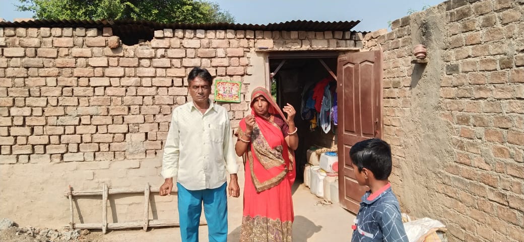 प्रधानमंत्री आवास योजना की किस्त नही डाली तो केरेंगे आंदोलन