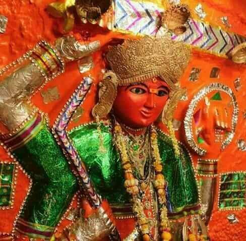 देवास में धार्मिक स्थल चामुंडा माता के गर्भ गृह में प्रवेश को लेकर 200 रुपये का शुल्क अनुचित। कांग्रेस ने आमजन की भावनाओं को समझ कर जताया विरोध  