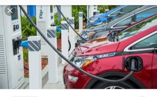 केंद्र का सड़क परिवहन मंत्रालय कर रहा है इलेक्ट्रिक वाहनों की वकालत दूसरी और मध्यप्रदेश में चार्जिंग के लिए लेना होगा अलग से विद्युत कनेक्शन