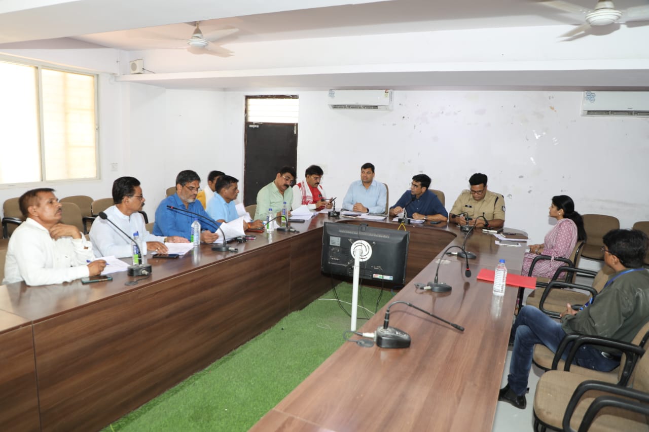 चुनावी सभा के लिए समय निर्धारित, अनुमति के लिए अधिकारी निर्धारित शस्त्र अनुज्ञा पत्र तत्काल प्रभाव से निलंबित और निकाय चुनाव के कई महत्वपूर्ण आदेश जारी