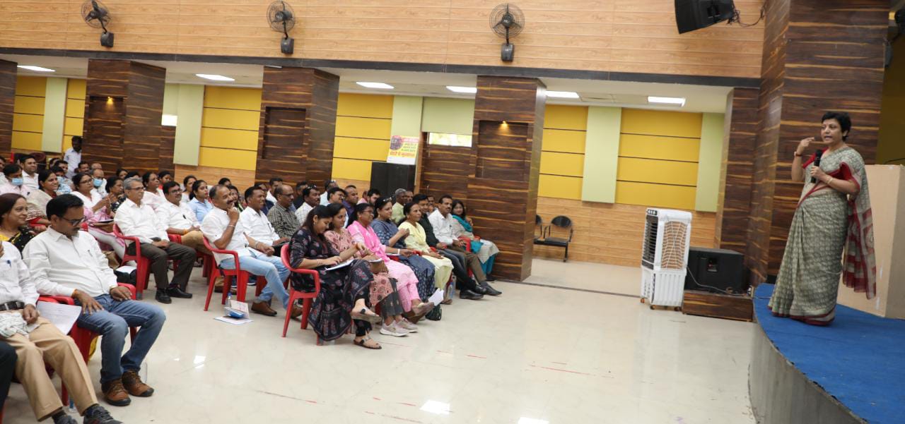 प्रथम चरण के वोट 25 जून को, दूसरा चरण 1 जुलाई को देवास जिले मैं पंचायत चुनाव पंच सरपंच जनपद और जिला पंचायत के सदस्य चुने जाएंगे और जानकारी देखिए