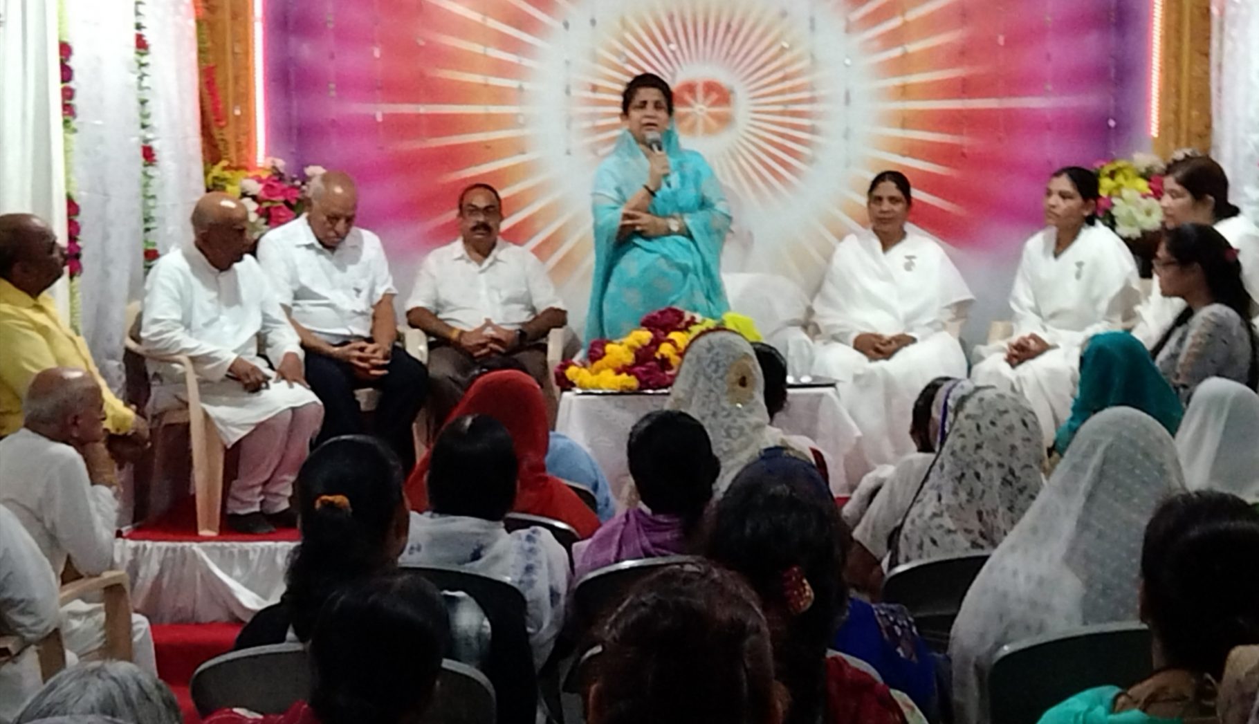 जीवन में सादगी और सहजता से ही खुश रहा जा सकता है… श्रीमंत गायत्री राजे पवार