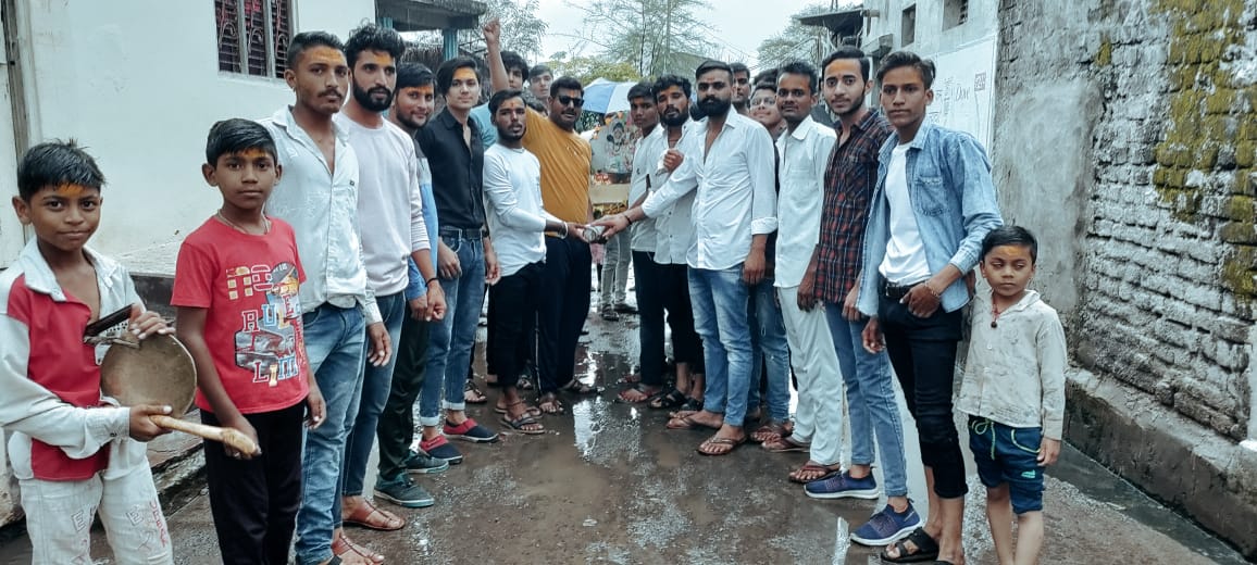 पालकी पर सवार होकर भगवान भोलेनाथ निकले नगर भ्रमण पर, लोगों ने किया जगह जगह पूजन