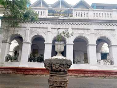 कलेक्‍टर  ने देवास आवास नगर के आरोपी को किया जिलाबदर