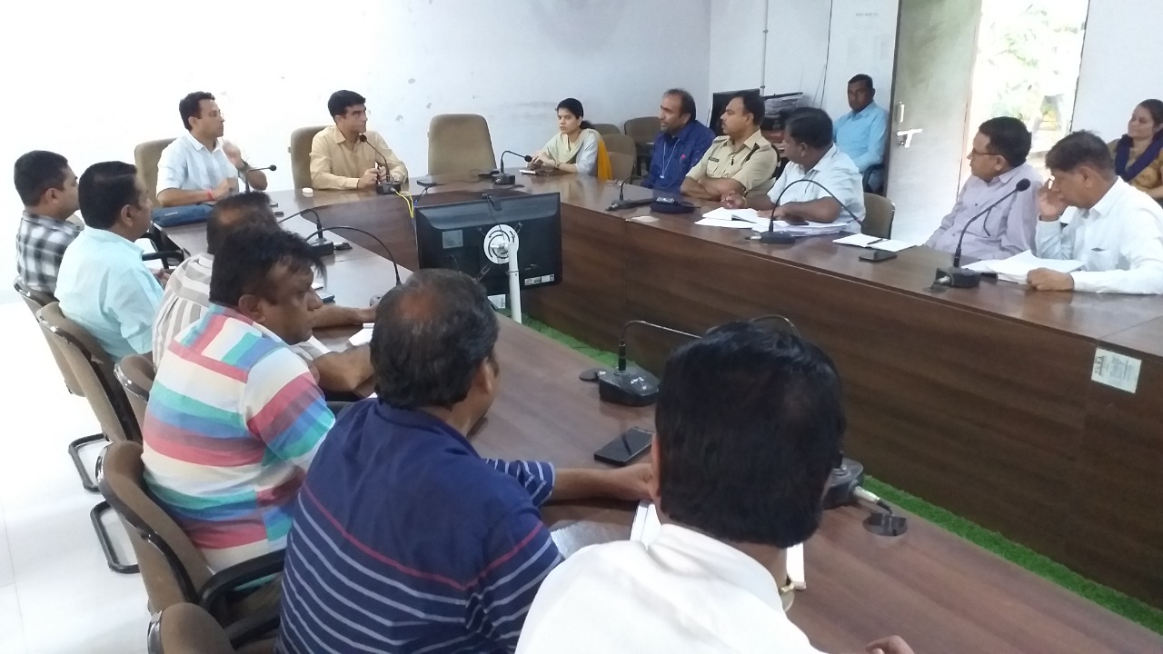 देवास में 26, 27 और 28 सितंबर को मनाया जायेगा नगर गौरव दिवस 
————–
पुलिस परेड ग्राउंड देवास में महा-आरती, भजन संध्या का होगा आयोजन, 21 हजार से अधिक व्यक्ति करेंगे आरती