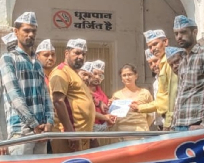 पोषण आहार में 110 करोड़ रुपए घोटाले की निष्पक्ष जांच की मांग को लेकर आप ने दिया राज्यपाल के नाम ज्ञापन