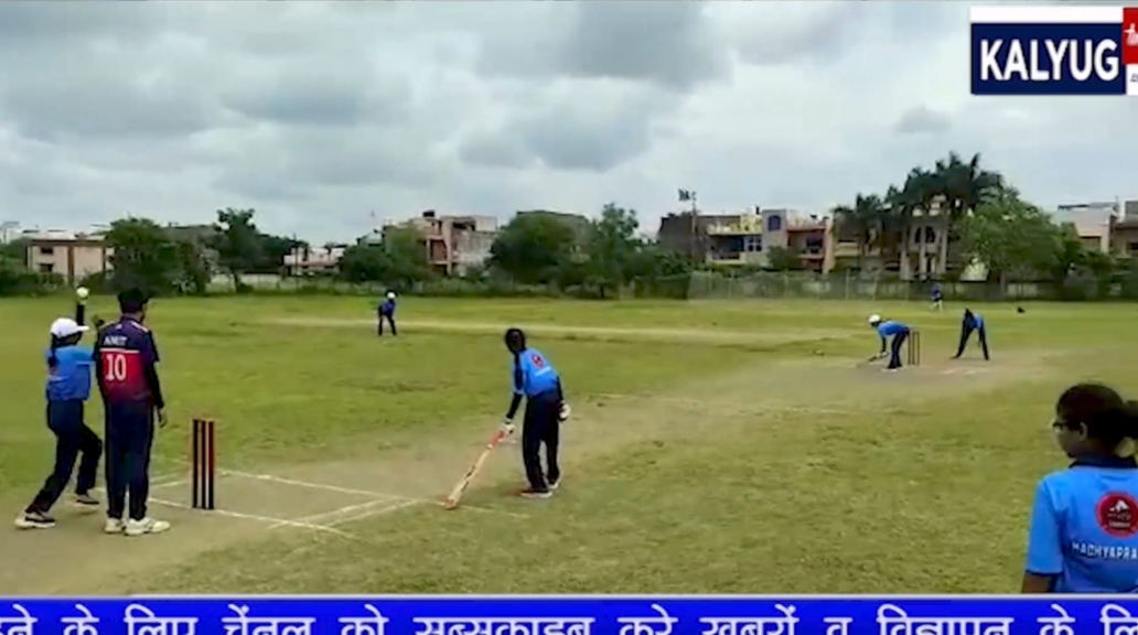 “हौसला देखिए दृष्टिहीन कन्याओं द्वारा कुशाभाऊ ठाकरे स्टेडियम में खेला क्रिकेट मैच” देखें