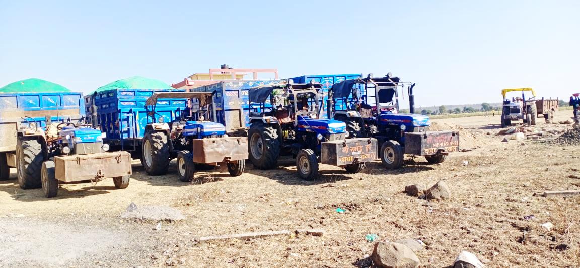 आरटीओ पहुंची ग्रामीण क्षेत्र में चेकिंग अभियान में , वाहन चालकों में हड़कंप