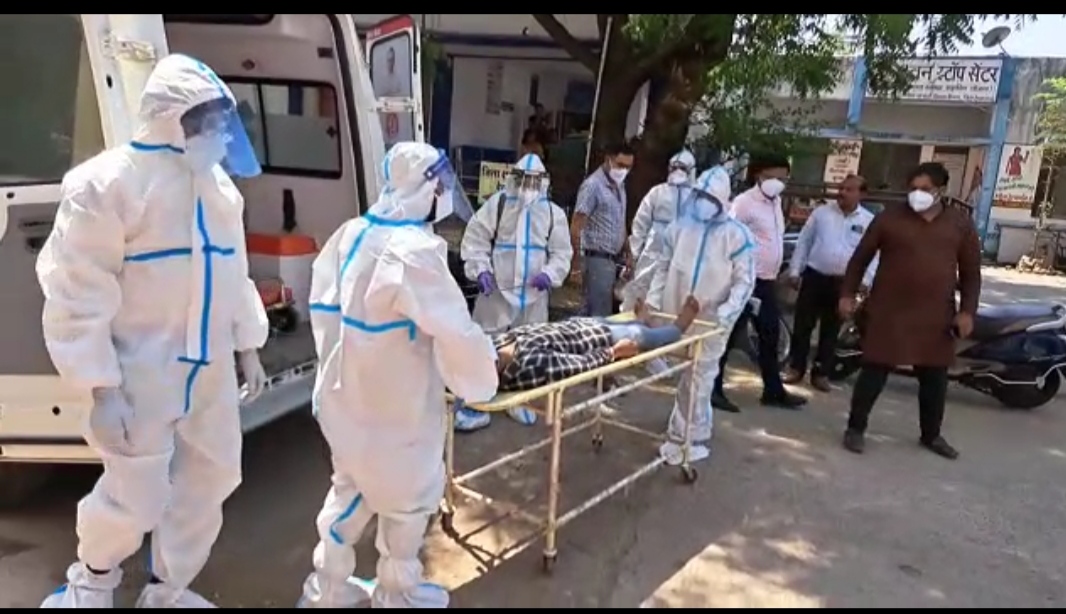 “देश में लगातार बढ़ रहे कोरोना को देखते हुए जिला स्वास्थ्य विभाग ने की रिहर्सल” देखें