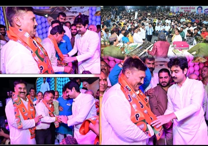 देवास मैं कव्वाली के आयोजन में, 3 पूर्व पार्षद भाजपा में हुए शामिल,