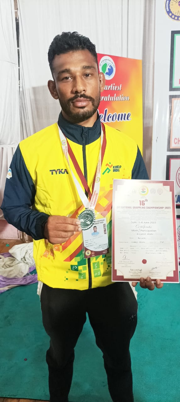 देवास के कुलदीप यादव कुश्‍ती में जिले एवं प्रदेश का नाम कर रहे है रोशन