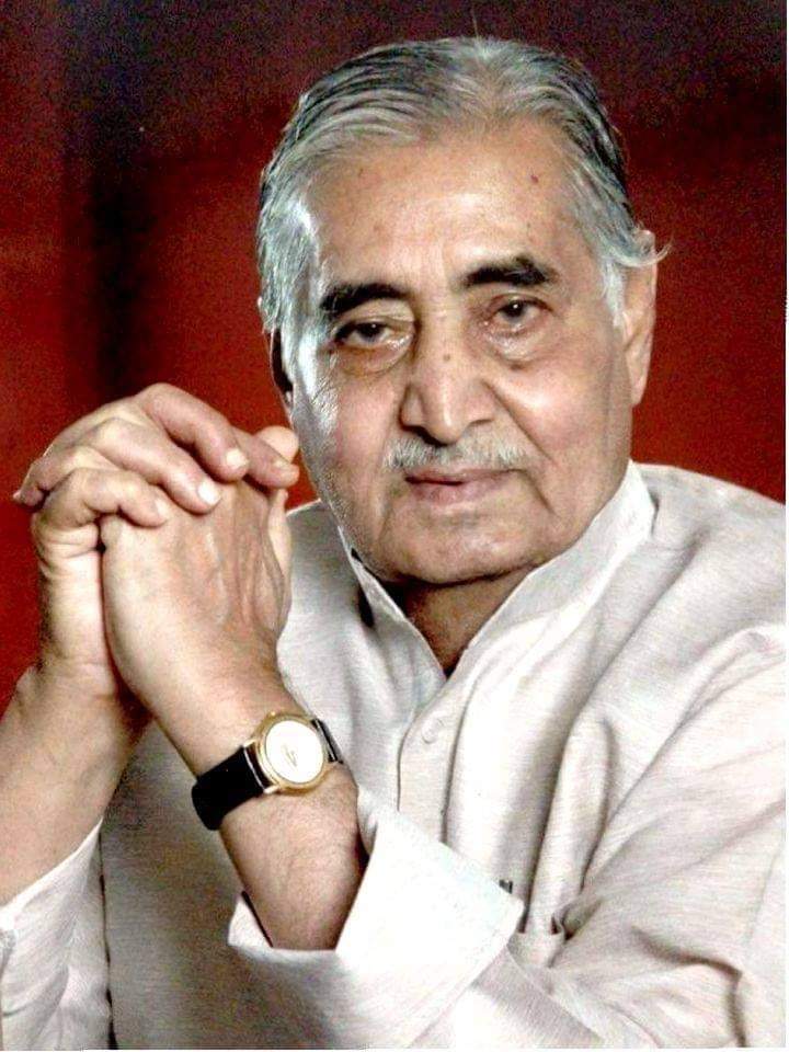 देवास शहर स्थित ओल्‍ड ए.बी. रोड पर फ्लायओवर ब्रिज एवं शासकीय आई.टी.आई. हाटपीपल्‍या का नामकरण भूतपूर्व मुख्‍यमंत्री स्व. श्री कैलाश जोशी के नाम पर होगा