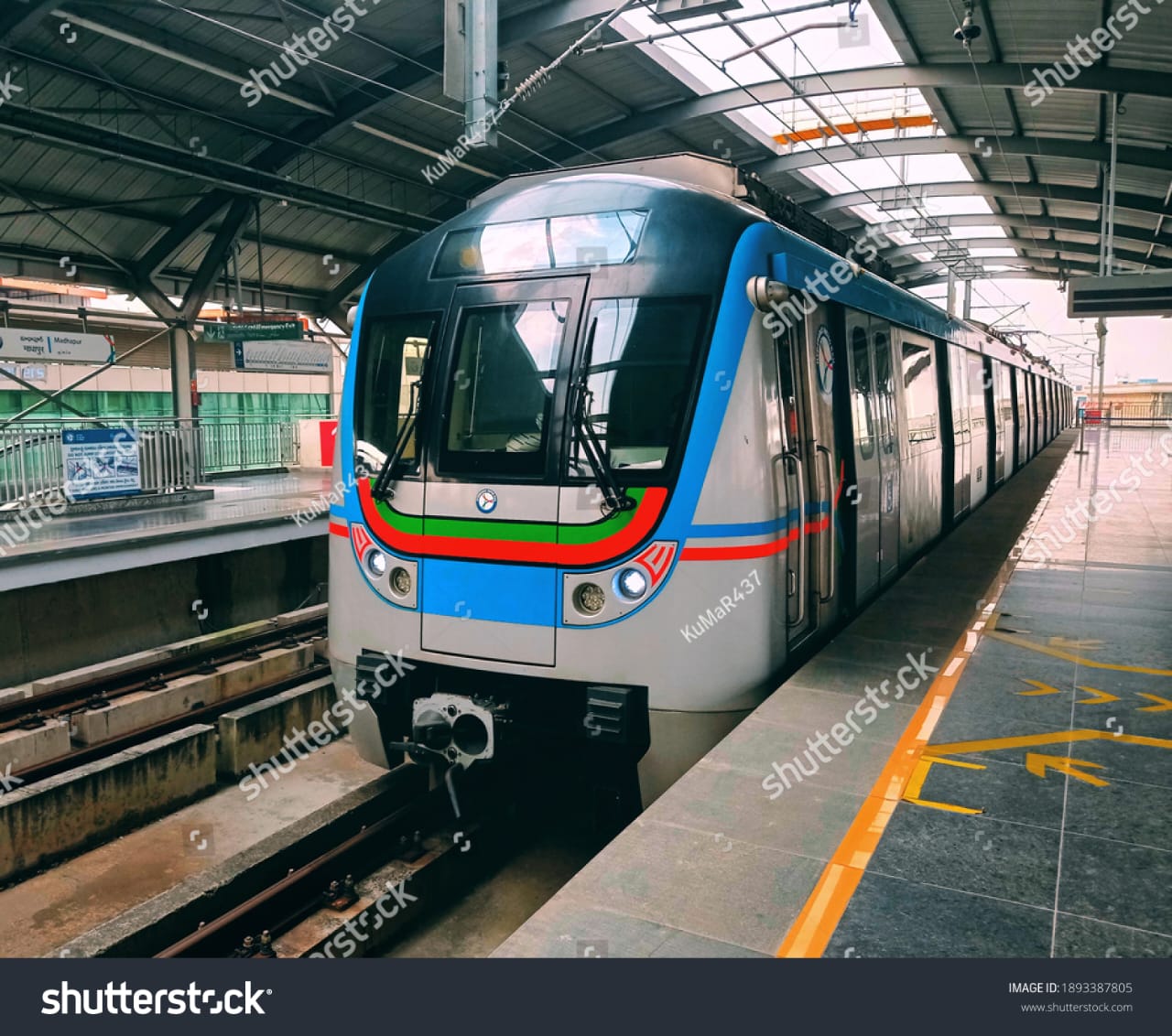 देवास सांसद श्री सोलंकी चाहते तो इंदौर के साथ मेट्रो ट्रेन देवास तक आ सकती थी ,सबसे पहले हमने प्रयास किए थे, कांग्रेस