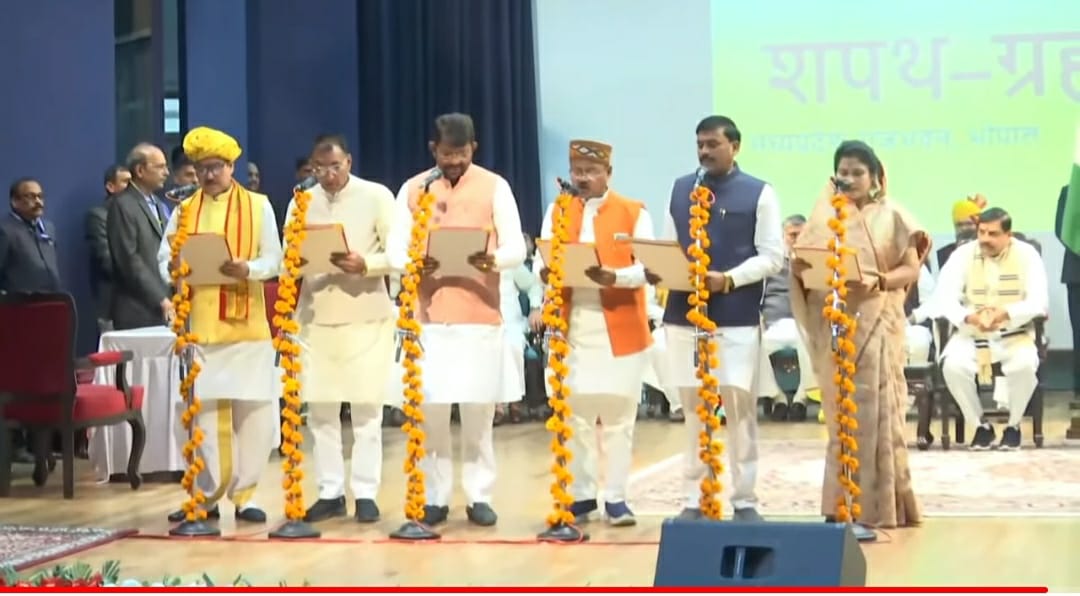 देवास जिले में मंत्री नहीं बनाए जाने पर भाजपा में तभी कुछ प्रतिक्रिया नहीं, लेकिन शहर कांग्रेस अध्यक्ष ने बताया इसे दुखद