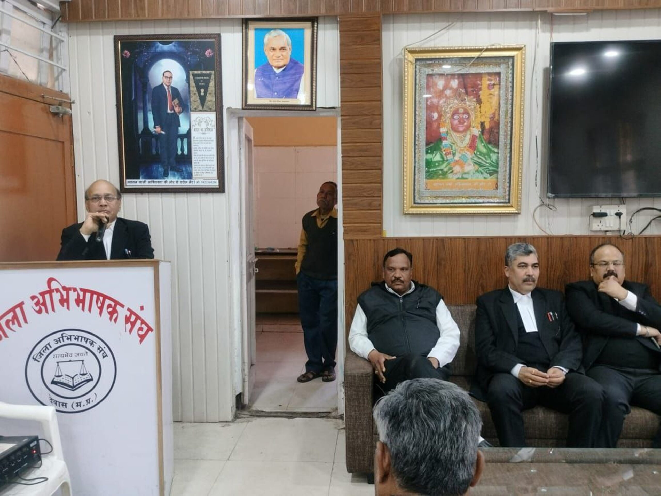 जिला अभिभाषक संघ के चुनाव 7 मार्च को