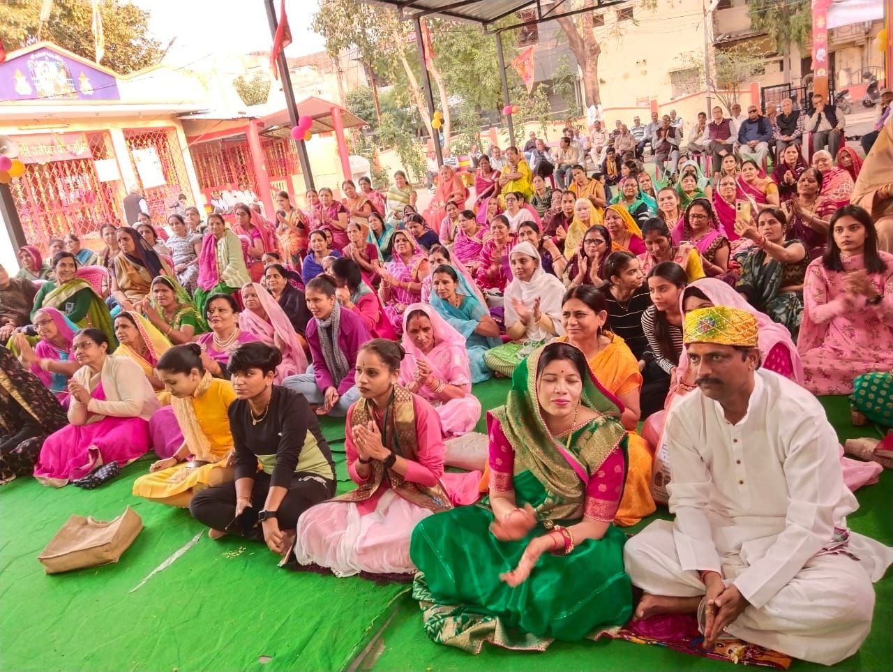 मंत्र जप से शरीर में जो परिवर्तन होते हैं उनसे मन शांत होता है – पं. नीरज कृष्ण