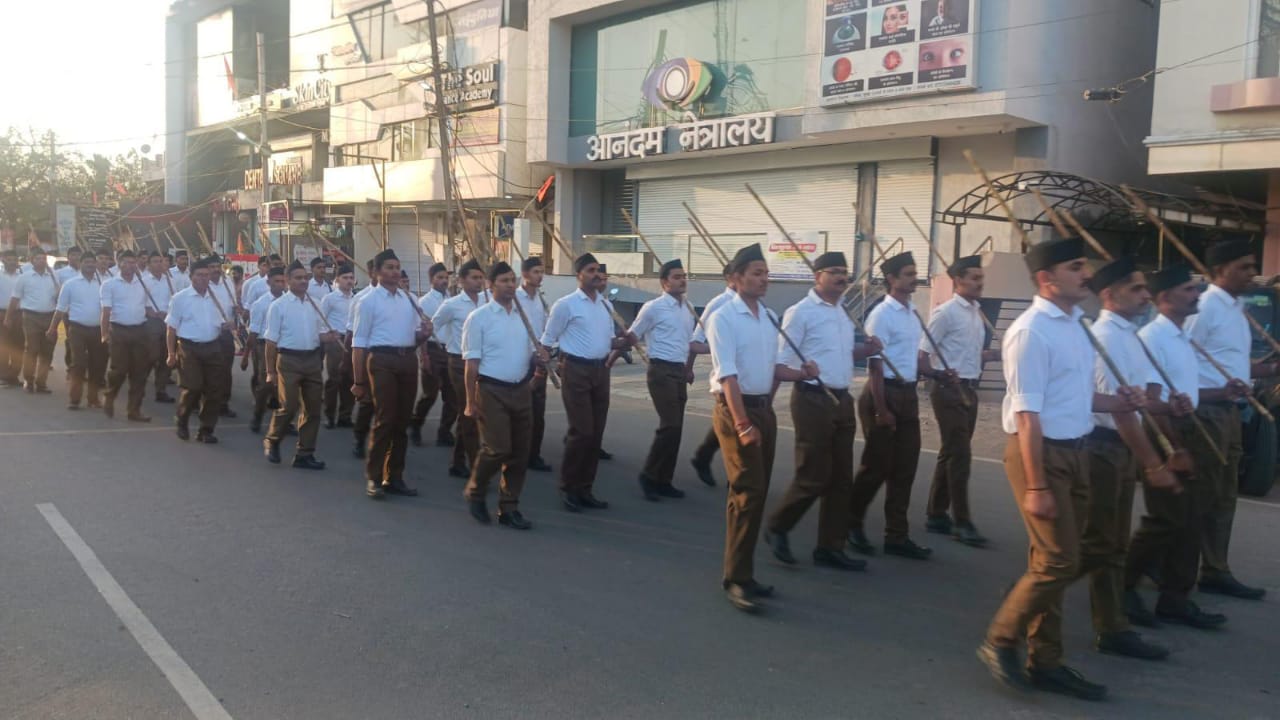 घोष के साथ निकला देवास जिले का गुणवत्ता संचलन