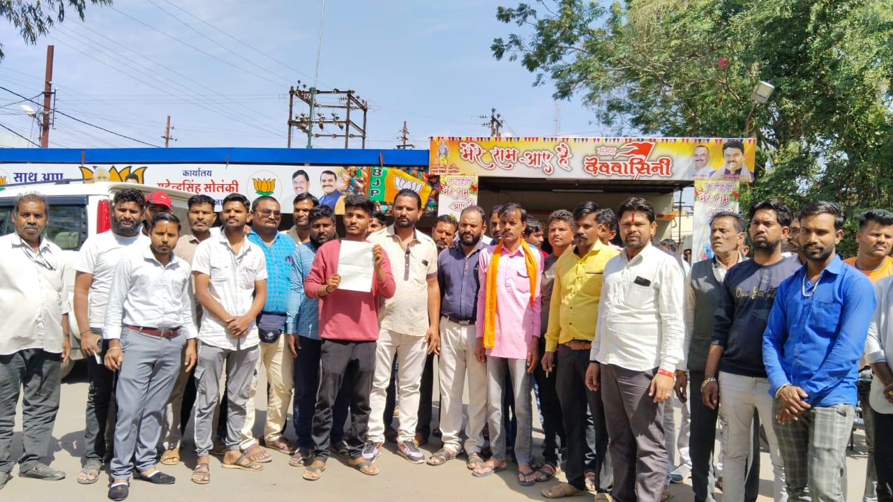 ई रिक्शा चालक के कांच तक फोड़ दिए, और भी है बहुत दर्द लेकर पहुंचे सांसद …