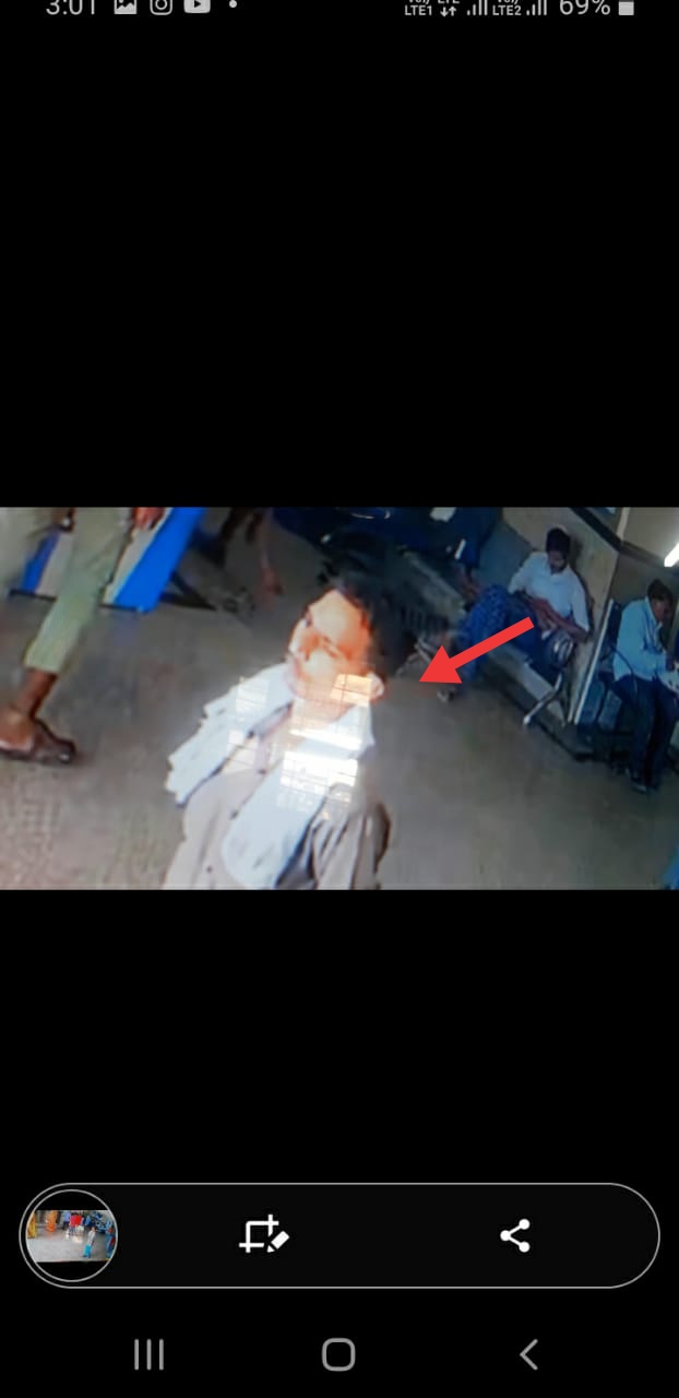 संस्कार अस्पताल परिसर से मोटरसाइकिल चोरी, मोटरसाइकिल चोर सी सी टीवी में कैमरे में हुआ कैद लेकिन अभी पुलिस की पकड़ से बहुत दूर लगातार दूसरी घटना गजरा गियर चौराहे के बाद