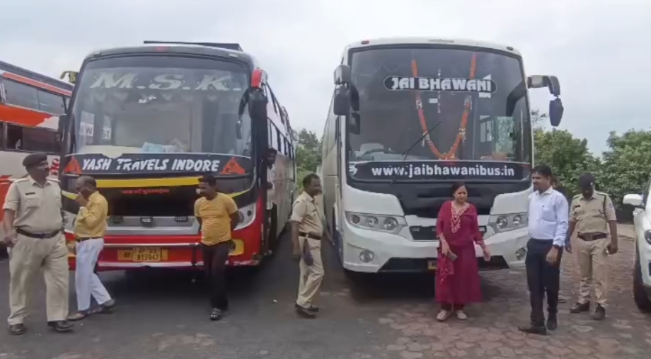 सुबह 5 बजे ही महिला आरटीओ चेकिंग पर ओवरलोड और नियम विरुद्ध चलने वाले वाहन पर सख्त कार्रवाई