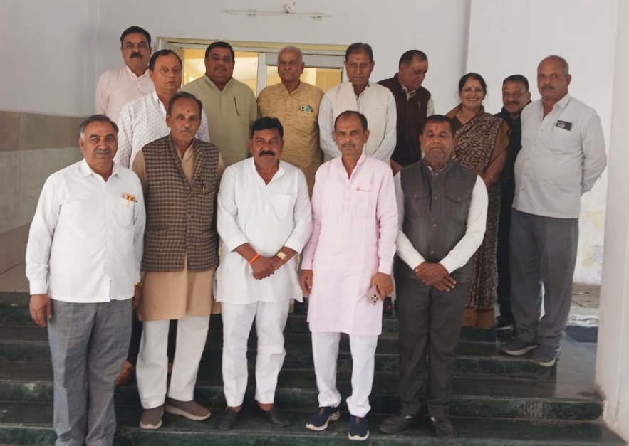 सहकार भारती की महत्वपूर्ण बैठक में बड़े फैसले
– महेंद्रसिंह मकवाना बने देवास जिला अध्यक्ष